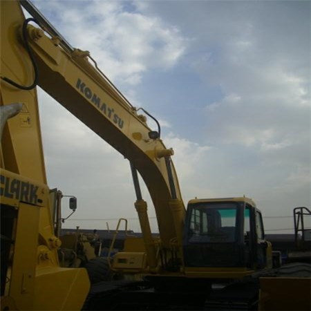 2005 Komatsu PC200-6